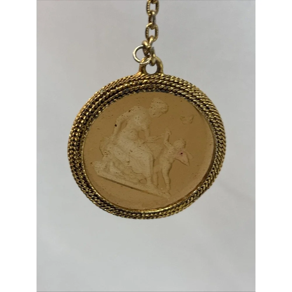 Goldette Large Reverse Intaglio Venus Cupid Gilt Etruscan Necklace